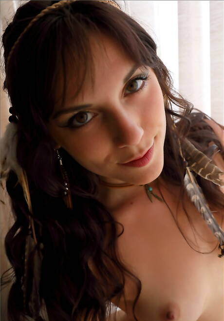 MPL Studios invites you to browse their xxx pics with Elena Generi exhibit hot shape